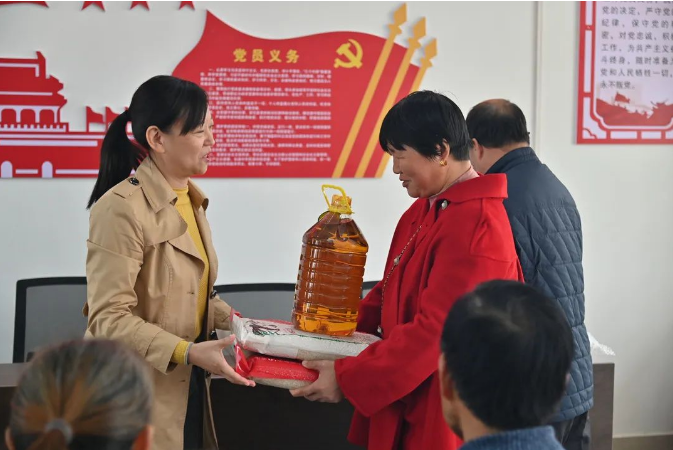 利发国际欧洲厅|Home