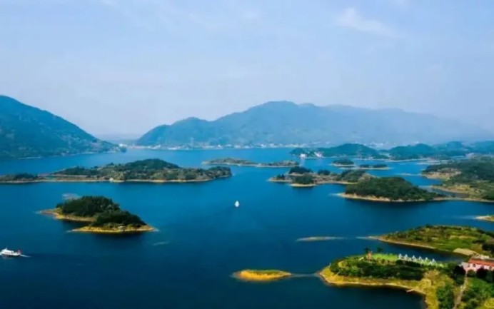 利发国际欧洲厅|Home